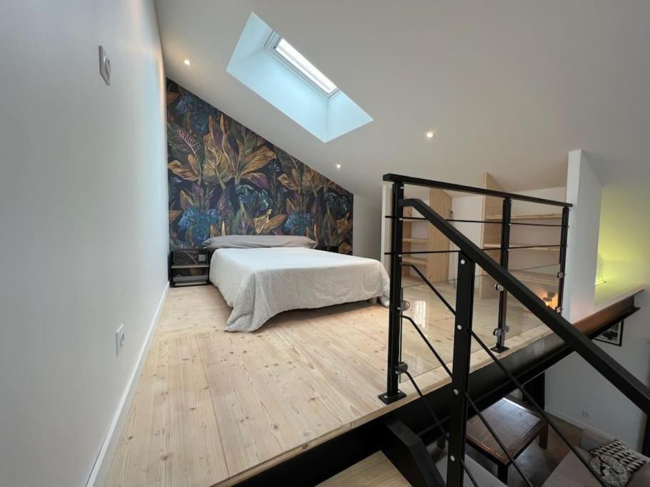 Loft Design Apartment Lapalud Exterior photo